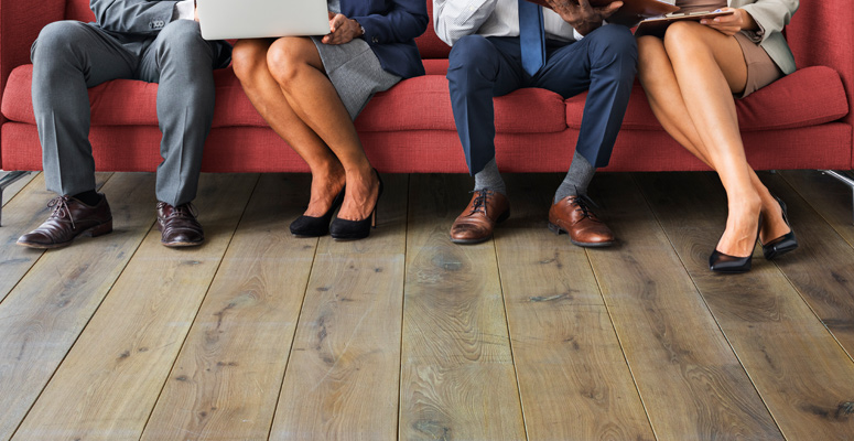 what is the difference between engineered and solid wood flooring