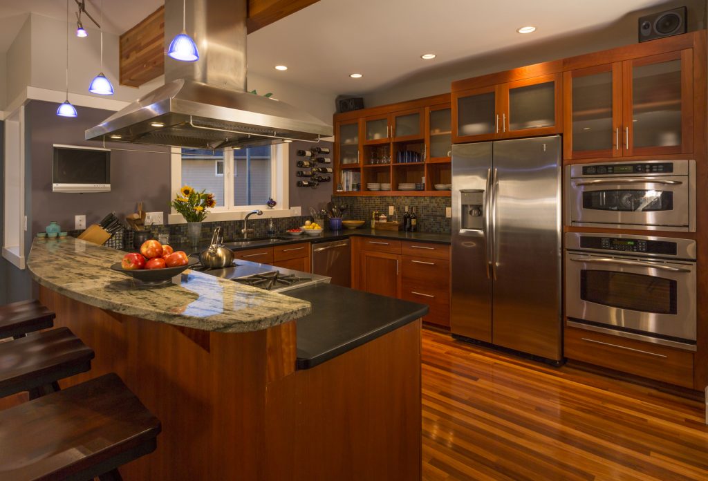 Kitchen with waterproof laminate flooring